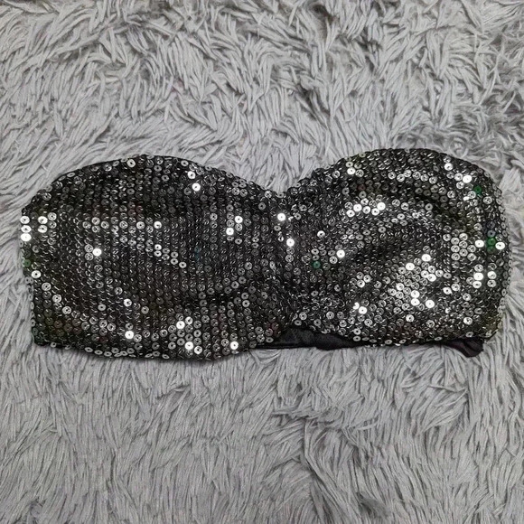 Charlotte Russe womens size medium bralette black/ silver sequin top - Picture 1 of 5